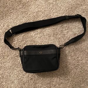 Lululemon crossbody bag
